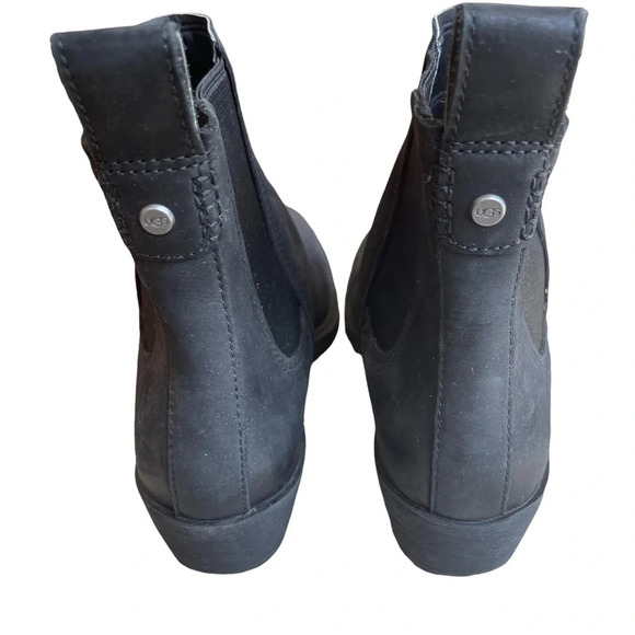 UGG Black Emmeth Chelsea Boots Size 7 - Picture 7 of 10